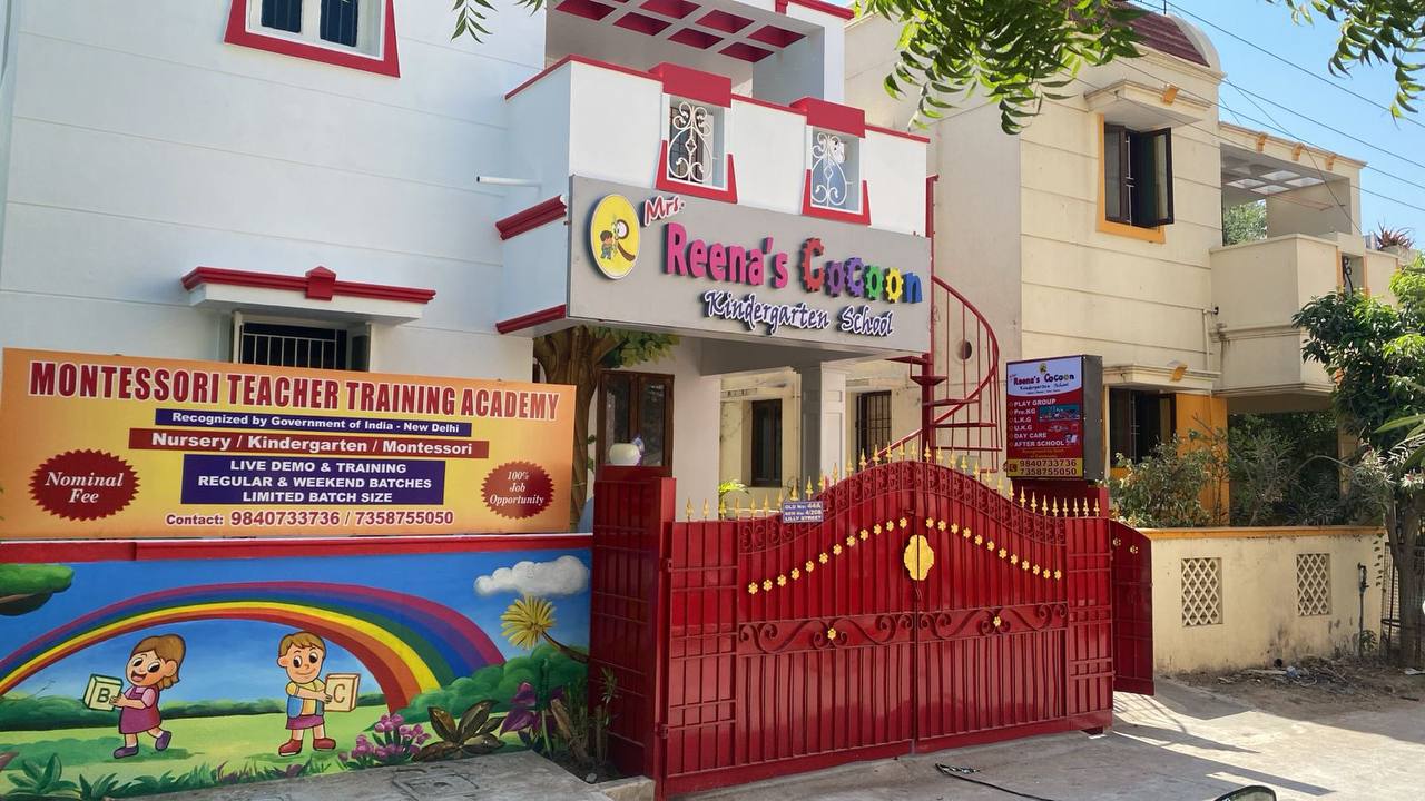 Mrs Reena's Cocoon Play School, Moulivakkam near Bhai Kadai Junction, Porur — school entrance with red gate